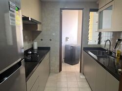 Simsville (D14), Condominium #612823291